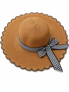 Palarie de Soare pentru Femei Maro cu Fundita Alb-Negru Eleganta – Model Chic de Vara