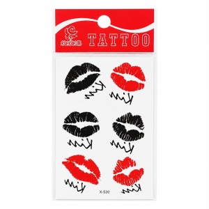 Tatuaj Temporar Semipermanent Kiss Me 10 cm – Buze Roșii și Negre cu Efect Glamour