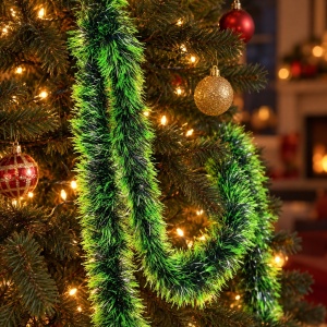 Beteală de Crăciun pentru brad, verde bicolor, plastic, lungime 200 cm, diametru 15 cm - Img 3