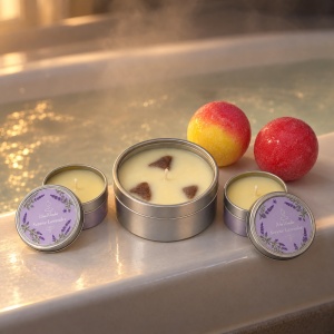 Set cadou Wax Wonder cu lumânări parfumate și bile de baie, aromă lavandă, 20,5x14 cm - Img 5