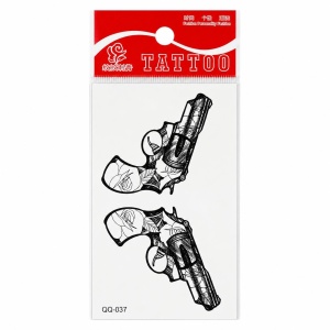 Tatuaj Temporar Semipermanent Revolvere Vintage cu Trandafiri – Stil Old School, 10 cm