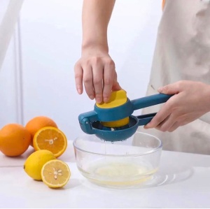 Presă Citrice Duală din Plastic, Ușor de Folosit, Culoare Albastru și Galben - Img 3