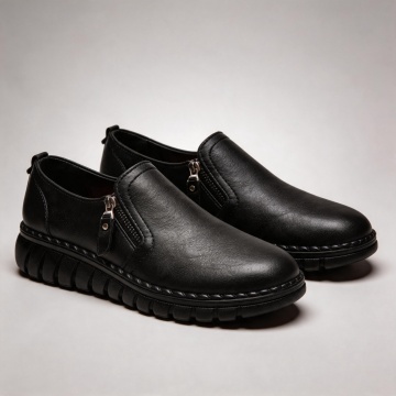 Pantofi dama casual negri din piele ecologica 3215-marimi mari pana la 43