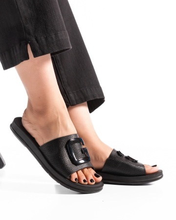 Papuci dama Negre din Piele Ecologica Woc - Img 3