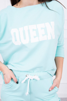 Дамски комплект от блуза с надпис Queen и панталон с връзка на кръста