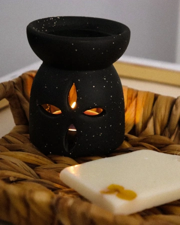 Suport ceramic pentru wax melts, cu lumânare tip pastilă inclusă