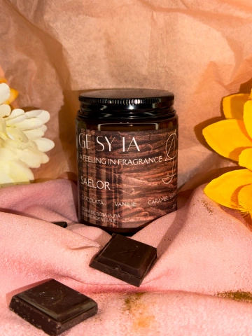 Lumânare parfumată SAELOR - ciocolată, vanilie, caramel sărat 130g - Img 2
