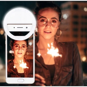 Lampa LED selfie tip inel pentru telefon, 36 LED-uri, 3 niveluri luminozitate, alimentare USB, prindere cu clema, alb rece - Img 3