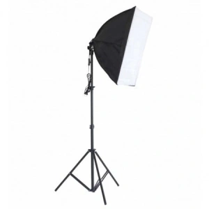 Kit de 3 softboxuri, soclu de 4 becuri, 3 trepiezi reglabili 200 cm, 12 becuri de 85W, geanta de transport inclusa - Img 3