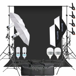 Set studio 4 Trepiezi 2 Softbox cu Becuri Spiralate 150W 5500K, 2 Umbrele cu Becuri 80W, Suport Fundal Negru si 2 Genti Transport