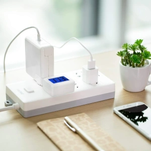 Tester de tensiune, voltmetru digital pentru uz casnic, cu stecher pentru priza inclus, 80-300V - Alb - Img 5