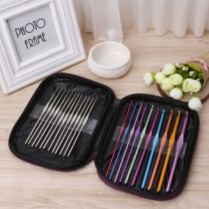 Set de crosetat 100 piese, ace din aluminiu si inox, accesorii complete, husa organizatoare inclusa, ideal pentru incepatori si avansati, multicolor - Img 6