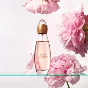 Avon Célèbre Eau de Toilette 50 ml - Apa de toaleta floral-fructata pentru femei, parfum proaspat si delicat cu note de ciclamen, frezie, iasomie si lemn de santal, ideal pentru purtare zilnica - Img 3