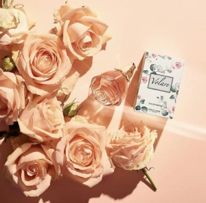 Apa de parfum Volare Oriflame 50 ml, parfum floral romantic cu trandafir Damascena si accente delicate de violeta - Img 8