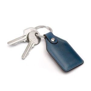 Breloc chei imitatie piele personalizabil, albastru, 9.5 x 4 cm, inel 3 cm, design elegant minimalist - Img 2