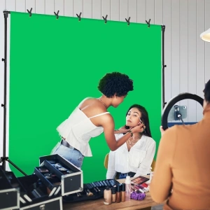 Sistem studio foto video cu green screen, iluminare mixta 5500K si LED 120W cu telecomanda, 2 softboxuri, 2 umbrele, stative 200 cm si genti transport - Img 2