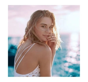 Apa de toaleta Avon Imari Free pentru femei, 50 ml, chypre-floral-fresh, cu note de bergamota siciliana, pere, alge marine, bujor, lalea de apa, cashmeran si ambra - Img 4