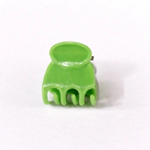 Clema par mini verde 1 cm, model clasic, accesoriu prindere pentru fete si femei - Img 1