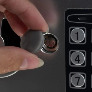 Seif metalic antiefractie cu inchidere digitala si cheie de siguranta, capacitate 10L, otel rezistent, montaj pe perete, negru elegant - Img 7
