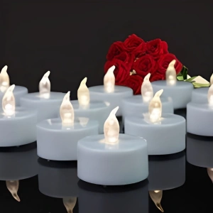 Set 4 lumanari decorative LED albe 3.7 x 3.8 cm, lumina galbena, flacara din plastic transparent, baterii AG4 incluse, pentru petreceri si decor interior - Img 7