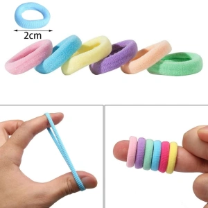 Set accesorii par 26 elastice, 20 elastice spiralate, 20 elastice 2 cm, 5 cleme steluta 0.8 cm, multicolor, cutie organizator - Img 2
