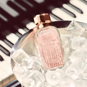 Apă de toaletă Oriflame Eclat Festivité 50 ml - rafinamentul unei seri pariziene, într-o explozie de feminitate și bucurie efervescentă - Img 6