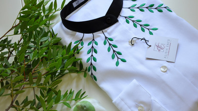 Athena, the white shirt that fell in love with summer. You will fall in love with it, too.