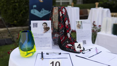 When wearable art meets charity in Prague