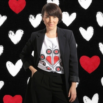White T-shirt organic cotton HEART