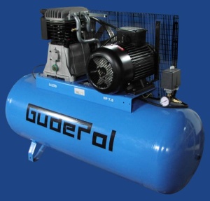 Compresor cu piston GUDEPOL serie Blue, 5,5 kW 400V 10 bar, eficienta: 830l/min., rezervor: 270L, numar cilindri: 2buc