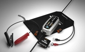 Redresor curent incarcator acumulator si tester 12v Umed, MF, Ca/Ca, AGM si GEL CTEK