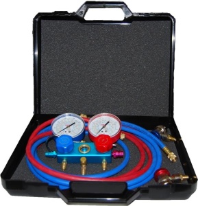 Set manometru masurare scurgeri si presiune sistem climatizare aer conditionat R134a 2.5m Magneti Marelli