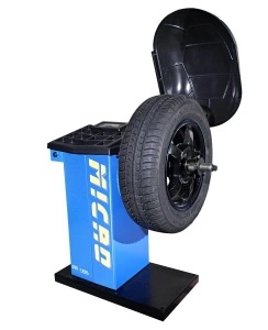 Aparat de echilibrat roti turisme, Unitrol, diametru janta 10-30", latime janta 2-15", precizie 1g, greutate max roata 70kg, presiune aer 6-10bar, putere motor 80W / 230V, LED