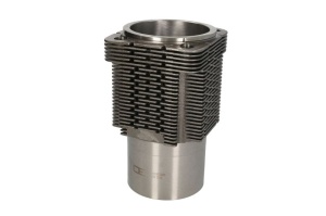 Camasa cilindru DEUTZ FENDT 200, 300, F; AGCO-ALLIS 6; ATLAS WEYHAUSEN AB; CARRARO 3000, 8,1000, X.1000 4.236-F6L91 - (diametru interior: 102mm, lungime: 222mm, diametru flansa: 120mm) - Original OE - Img 1