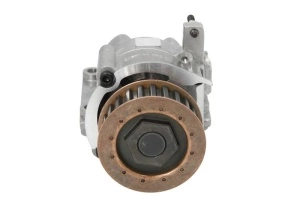 Pompa ulei DEUTZ BF4L1011F; BF4M1011F; F4L1011F; F4M1011F, AHLMANN AL70, AS90; GEHL 5635, 6635, SL5635DX, SL5635SX, SL5635SXT; HOLDER 550S, 750, 750P, 750S; LIEBHERR A308, L508, R308 - Original OE