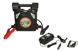 Dispozitiv de pornire BOOSTER model: P6, tensiune: 12V, cCA: 850A, curent de pornire maxim: 2500A, greutate: 9,8 kg, Aparatul contine baterie LEMANIA ENERGY