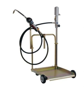 Aparat distributie fluide 180-200l, contine: carucior, pistol cu debitmetru, pompa pneumatica, randament pompa: 5:1, lungime furtun: 4m Magneti Marelli