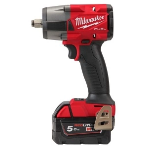 Pistol pneumatic pe baterii M18 FMTIW2F12-502X, patrat exterior 1/2, cuplu maxim: 47 / 475 / 610 / 745Nm, 18V 2 x 5Ah, impachetare: valiză MILWAUKEE