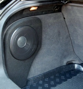 Incinta inchisa subwoofer dedicat Audi A3 8P Sportback, 200 mm, 8L - Img 3