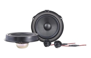 Pachet sistem audio Plug&Play Awave dedicat Ford + Amplificator - Img 2