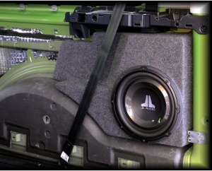 Incinta inchisa subwoofer dedicat Volkswagen Caddy Maxi, 250 mm, 15L - Img 3