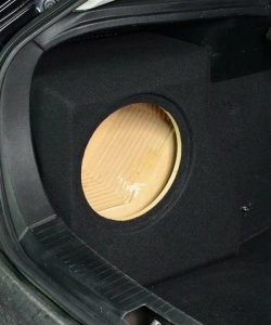 Incinta inchisa subwoofer dedicat Seat Leon, 250 mm, 15L - Img 3