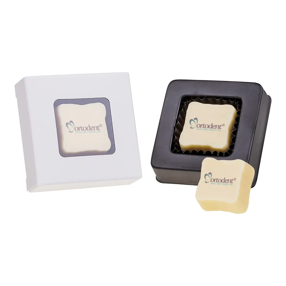 Pralină belgiană premium personalizată cu logo vizibilă prin fereastră