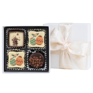 Cutie cu praline din ciocolată White XS Easter