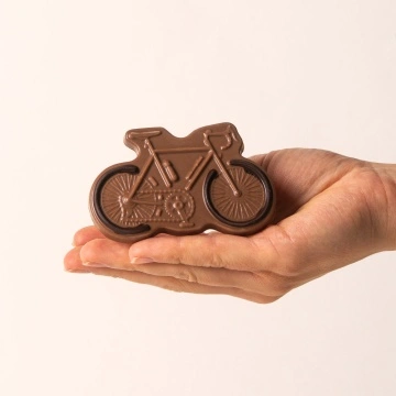 Figurina din ciocolata in forma de bicicleta
