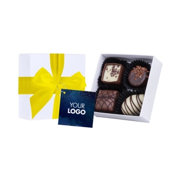 Cutie alba cu 4 praline standard personalizata cu panglica si compliment card