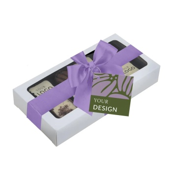 Cutie cu 8 praline personalizate cu logo plus panglica si compliment card
