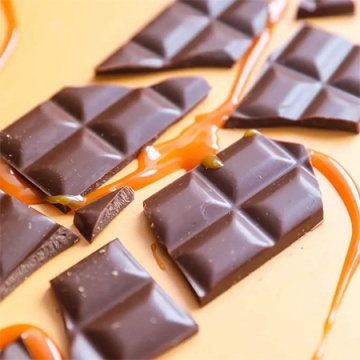 Ciocolată Vegană Cremoasă cu Lapte de Ovăz și Caramel Sărat (70g) - Img 2