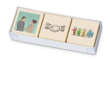 Cutie cu 3 cuburi din ciocolata personalizata cu logo