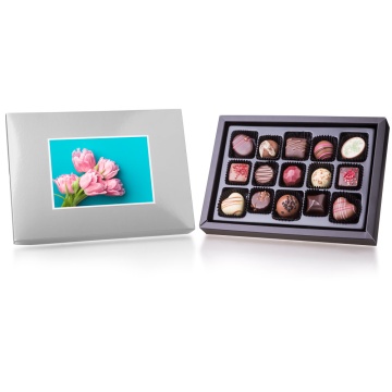 Cutie cu praline din ciocolată Postcard Midi Silver